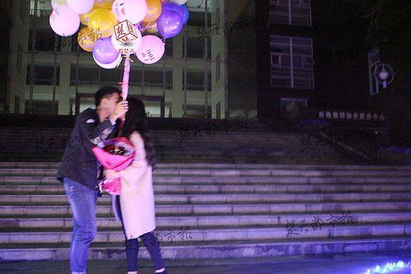 ϣΠNx̘ǺĿյSɫǟ[ɃwĈD{ɫǟ[Marry me֘ڹďֱю̘8ǵ_@rϵָĚ8ΠNxõ壬ϥeָ顣µġHшFtһ_֙CW]ɹС޽o޽o
