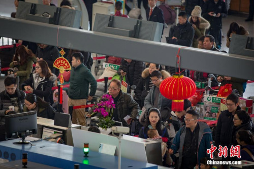 YψD125ÿϾڇHC(j)kǙC(j)m(x)<a target='_blank' href='http://www.chinanews.com/' _fcksavedurl='http://www.chinanews.com/'><p class=