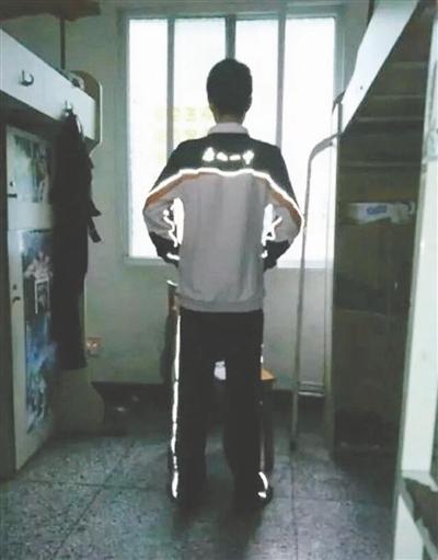 W(xu)ķУD(j)W(wng)